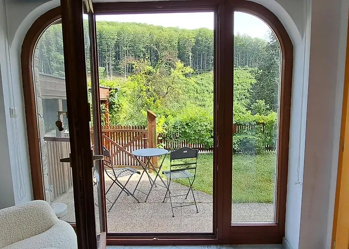 Idyllische Im Wienerwald - Mit Sauna * וינה